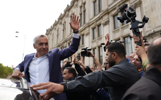 Cristela Georgescu, reacție furibundă după ce a aflat din presă că soțul ei mai rămâne 30 de zile după gratii: Deținutul poli