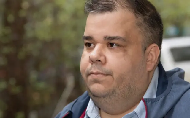 RMN și CT pentru monitorizarea unor boli cronice au încă limita de o investigație decontată pe an. Senatul a votat ridicarea ei